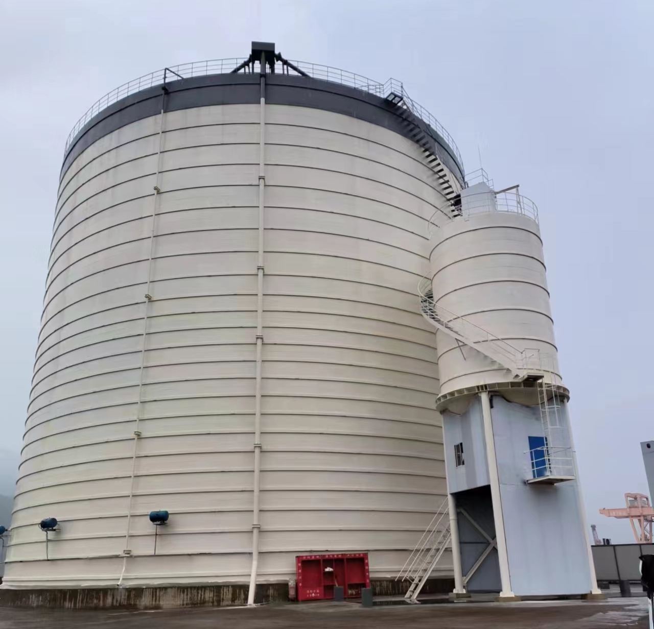 凌云10万吨水泥钢板库